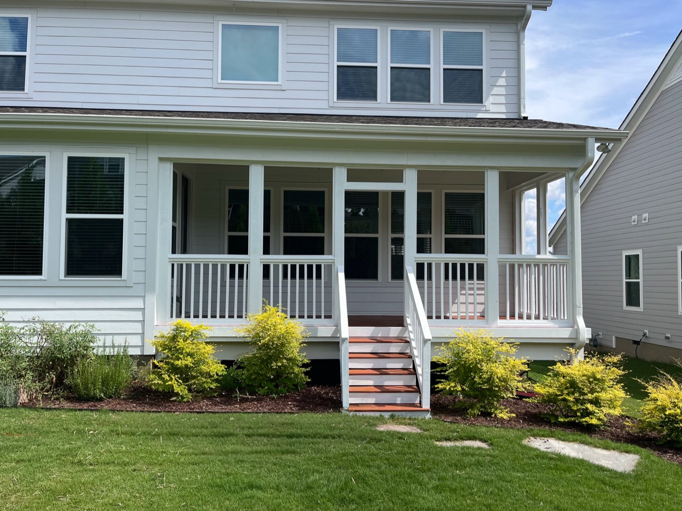 A Porch, Screened In, the finished build