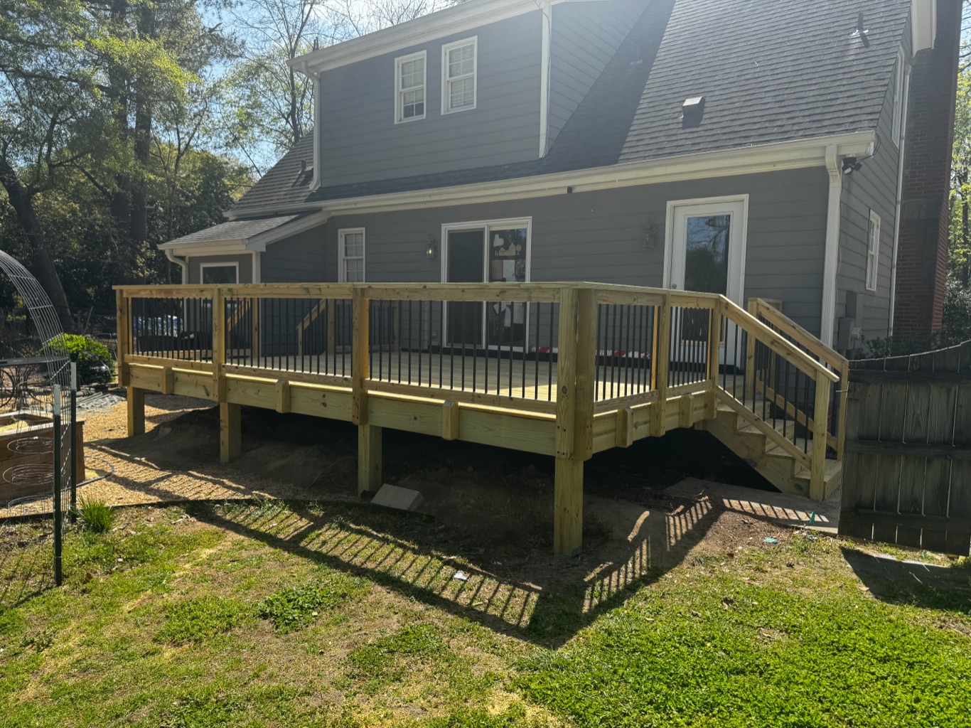 A Deck Engineered for What Comes Next, photo 2