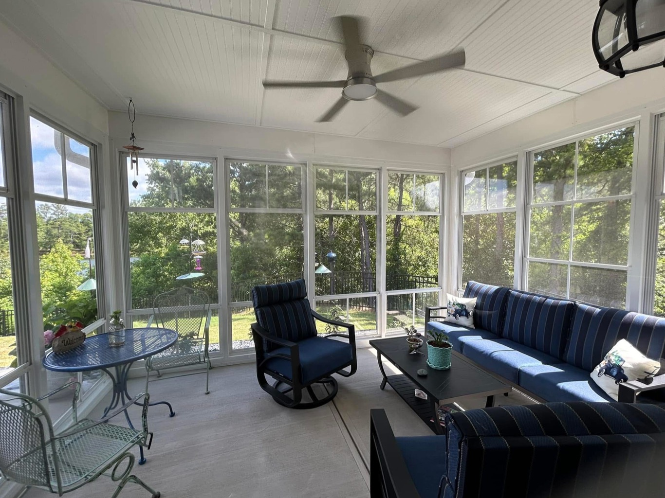 A Three-Season Room on a New Slab, photo 3
