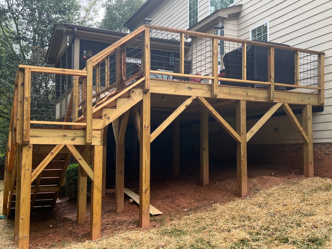 A Bigger Deck, and a Kid-Proof Gate, the finished build